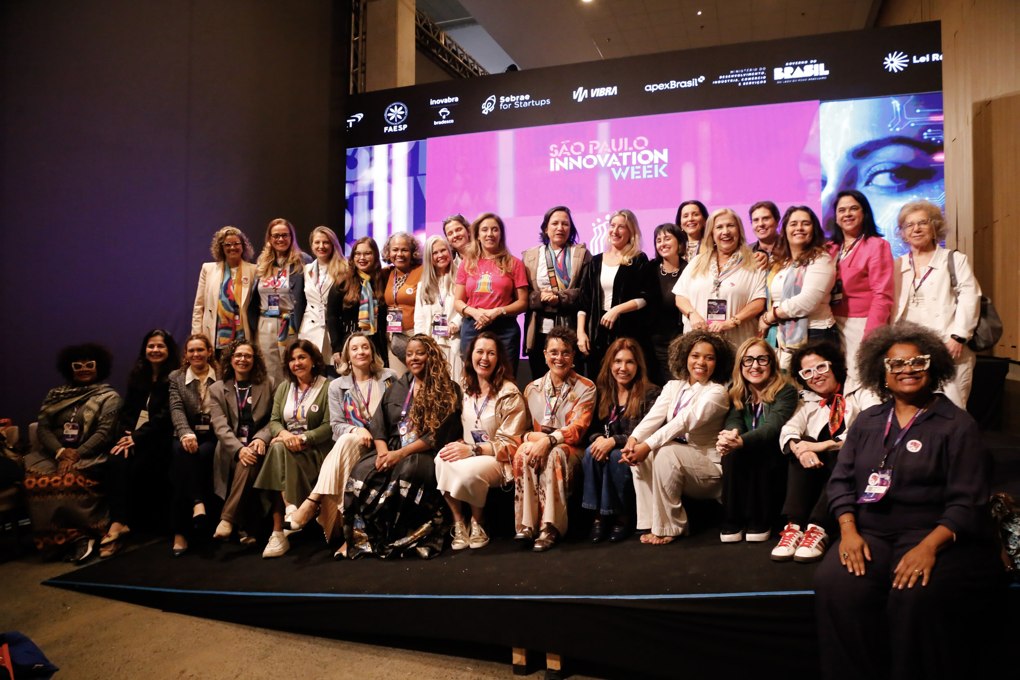 Nosso Grupo no SPIW: mostrando como a liderança feminina inova futuros